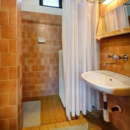 Bungalovy Fis Economy Chata